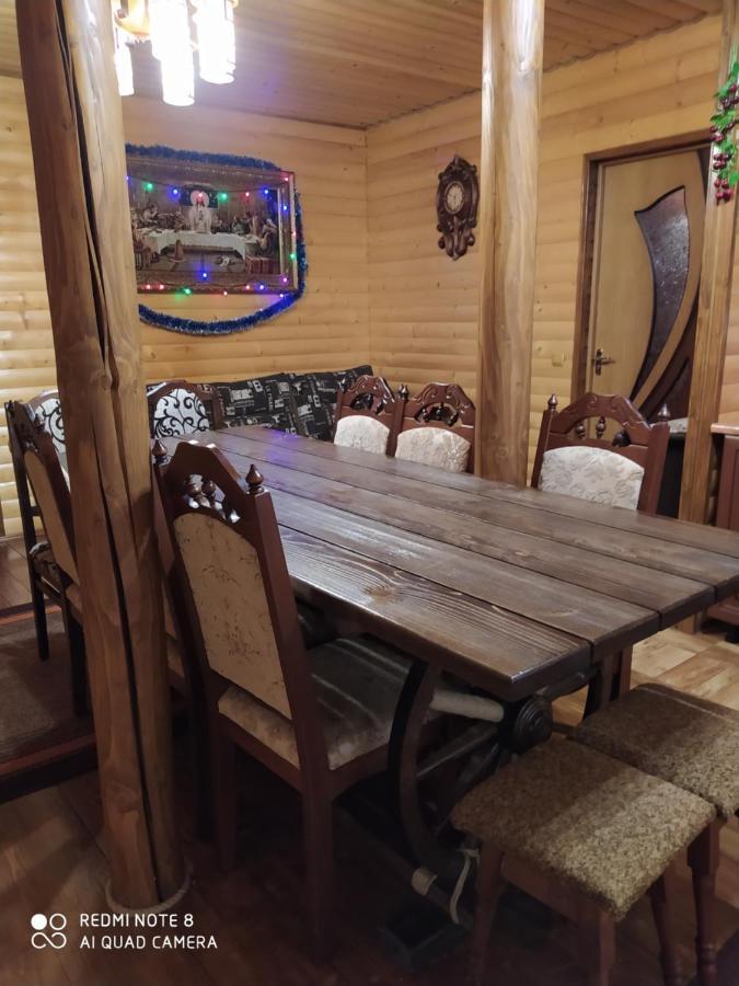 Sadyba Gostynniy Dvir Izki Dış mekan fotoğraf