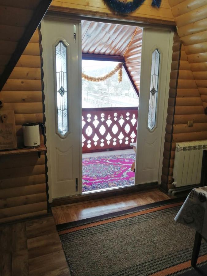 Sadyba Gostynniy Dvir Izki Dış mekan fotoğraf