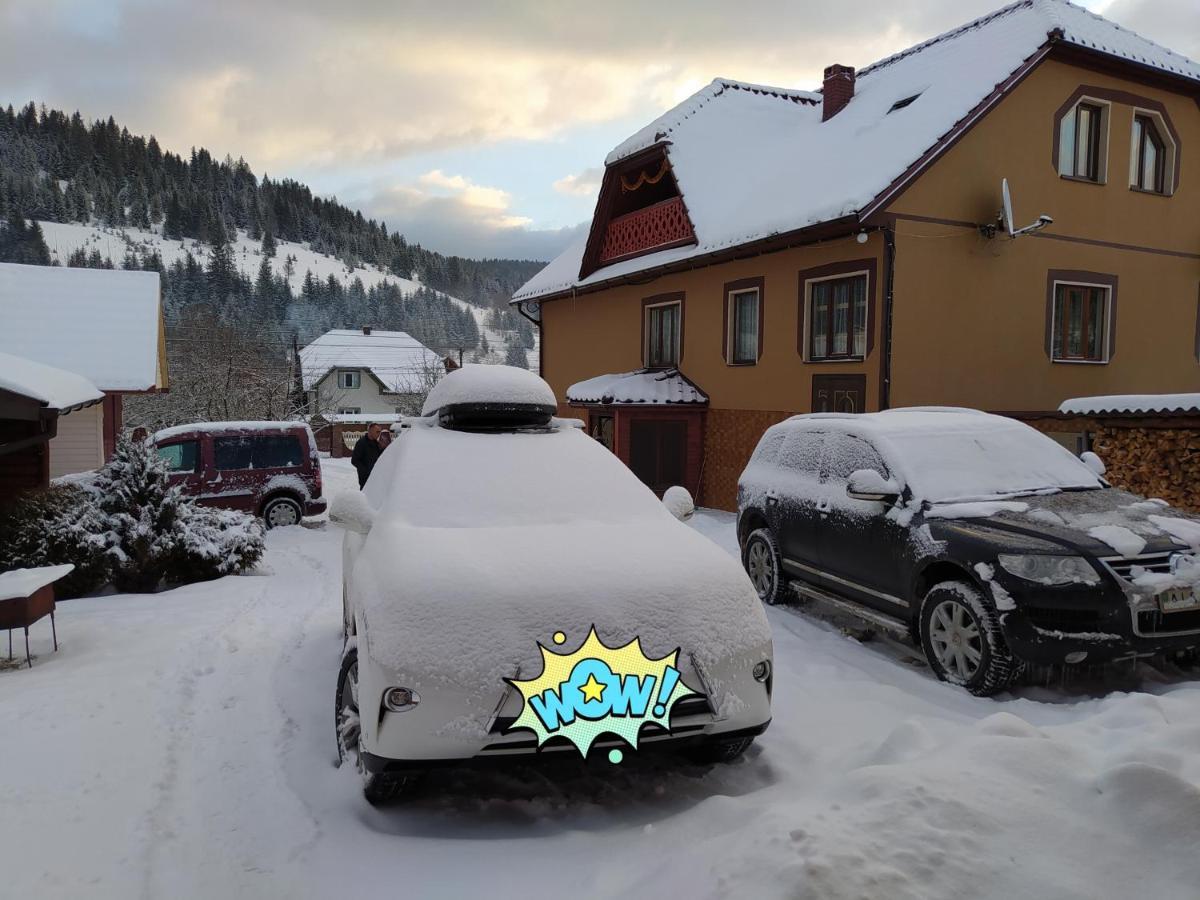 Sadyba Gostynniy Dvir Izki Dış mekan fotoğraf
