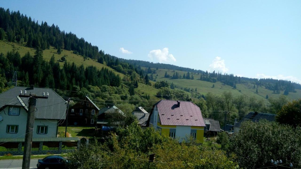 Sadyba Gostynniy Dvir Izki Dış mekan fotoğraf